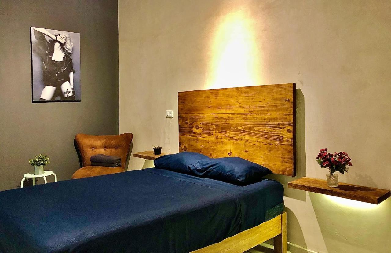 Zyan Hotel 2*